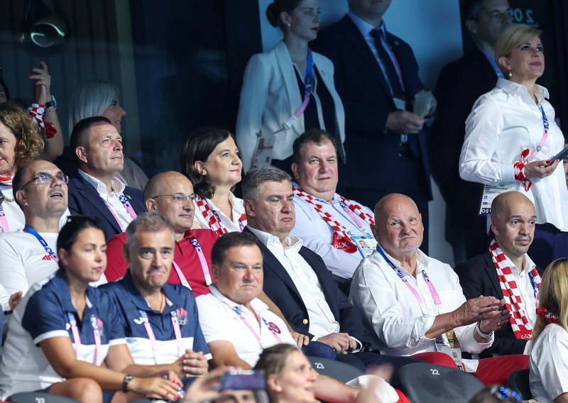 Kolinda s Jakovom, a Zlatko Mateša ovog puta bez Blanke: Pogledajte tko sve prati finale vaterpola