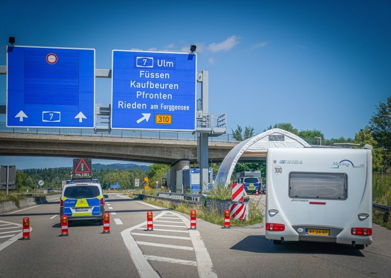 Njemačka ostavlja kontrole na šengenskim granicama do europskog pakta o azilu