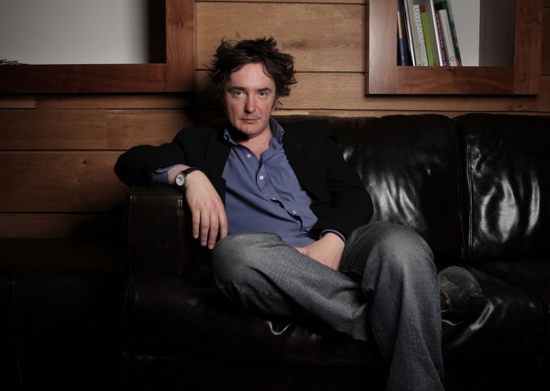 Komičar Dylan Moran dolazi u Zagreb