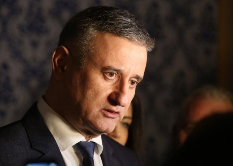Karamarko: Sve akceptiramo, narod čine i oni koji nisu u HDZ-u
