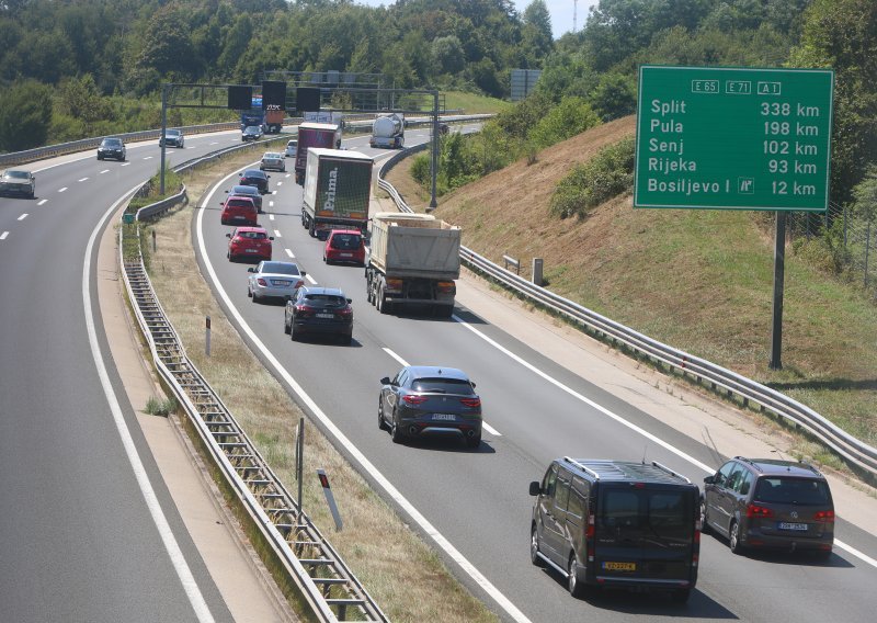 HAK: Pojačan promet na A1 u oba smjera, prometna kod Vukove Gorice