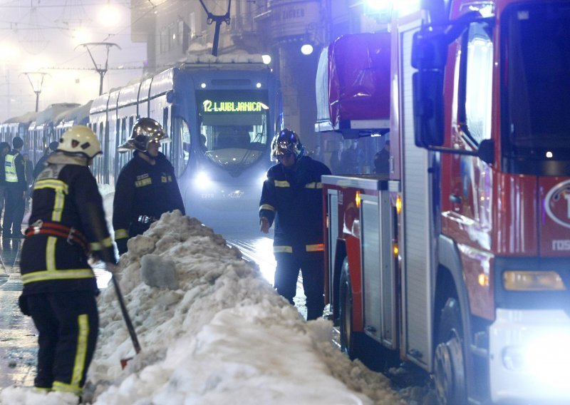 Buknuo požar u tramvaju u Ilici