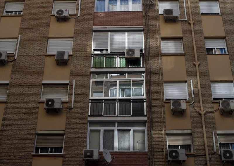 Objavili rat klimama i zatvaranju balkona. Ali što ako ste to odavno napravili?