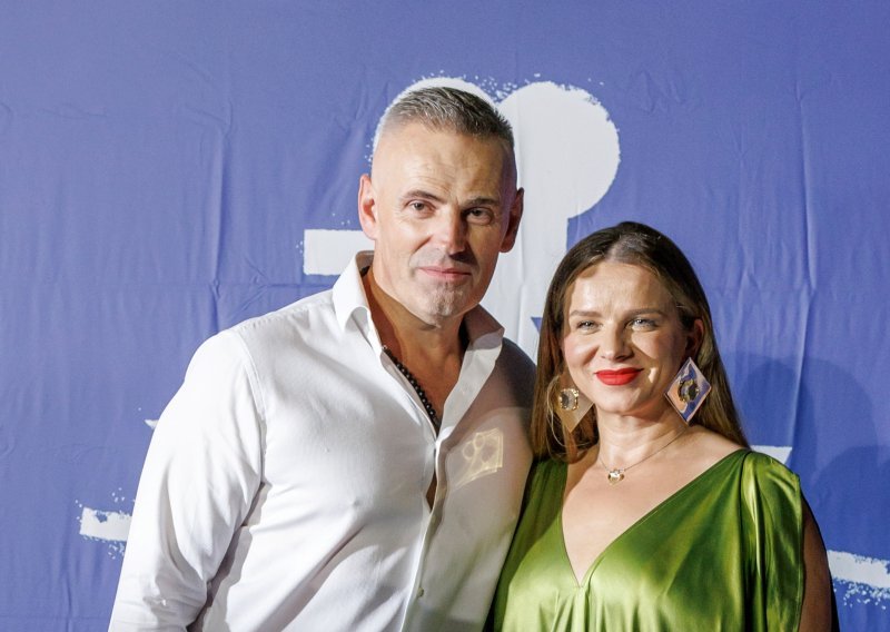 Rijetko pojavljivanje u javnosti: Marija Husar Rimac u zagrljaju svog Vjeke