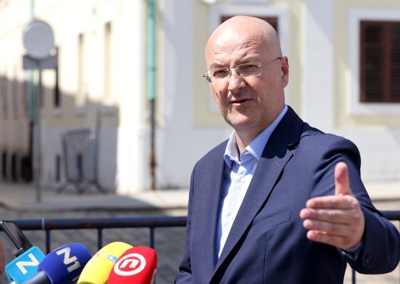 Mario Radić LGBTQ udruzi: Duga dolazi na nebo od Boga, ne dam dugine boje