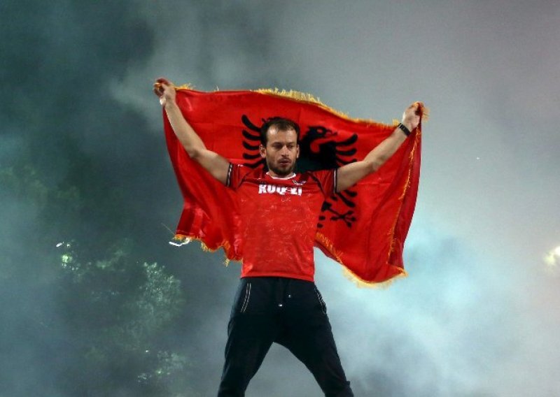 Albanija luduje: Nogometaši postali heroji nacije!