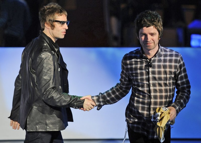 Uzeli su milijarde, ali se i dalje ne podnose: Braća Gallagher na koncertima - odvojeni