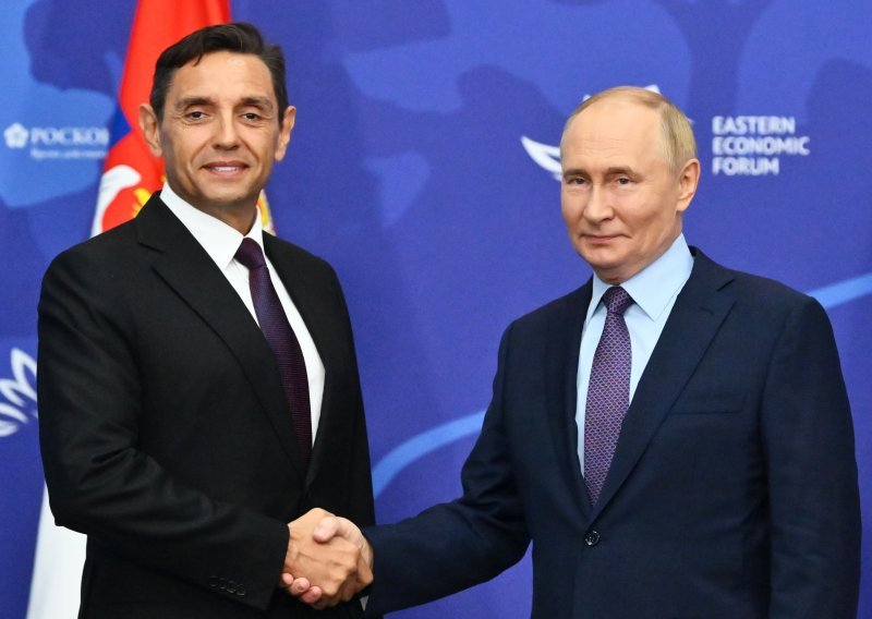 Vulin u Moskvi optužio zapadne obavještajne službe za destabilizaciju Srbije