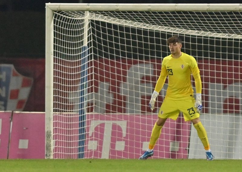 Čavlina je 'zaključao' mrežu; sjajne reakcije kapetana protiv neugodnih Farskih Otoka