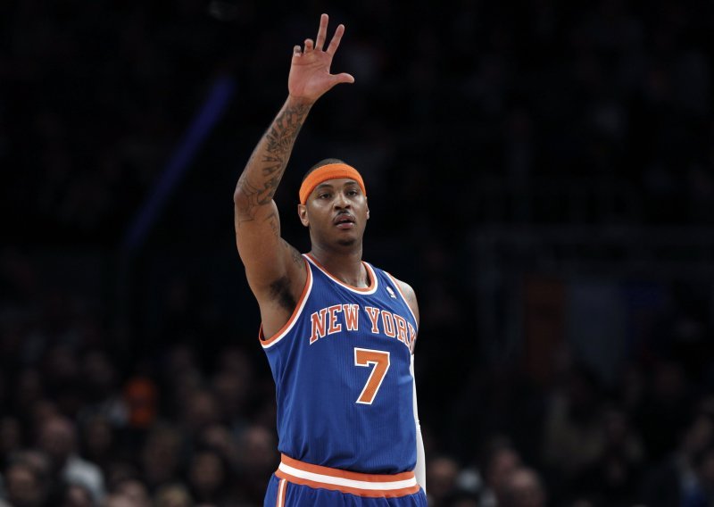 Carmelo Anthony skrivao operacije koljena i lakta