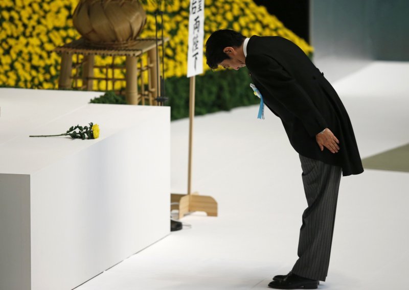 Japan raskrstio s izrazima pokajanja zbog rata