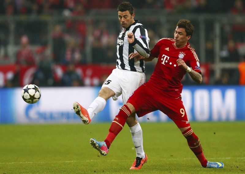 Bayern bolji od Juvea, PSG se spasio poraza