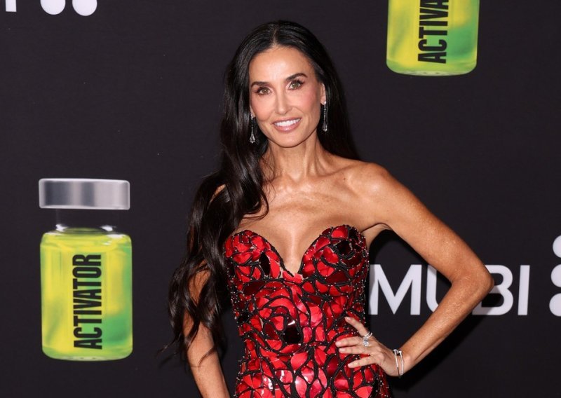Sve je stalo kada je došla Demi Moore: Njezin mladolik izgled sve je ostavio bez riječi