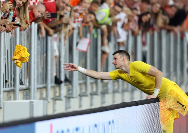 Mourinho je poput Modrića imao razgovor s Livakovićem