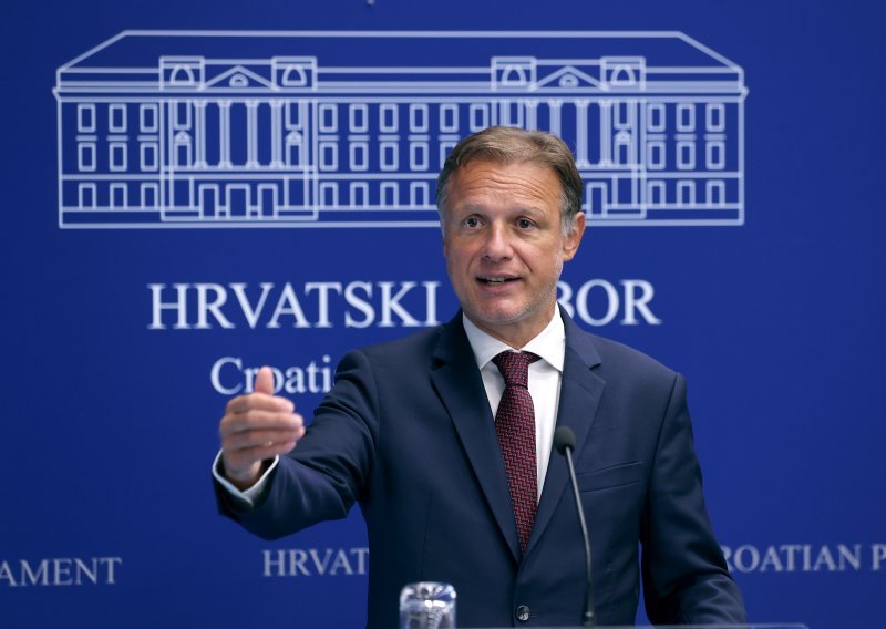 Jandroković: Problem nasilja nad ženama u našem je društvu bolno prisutan