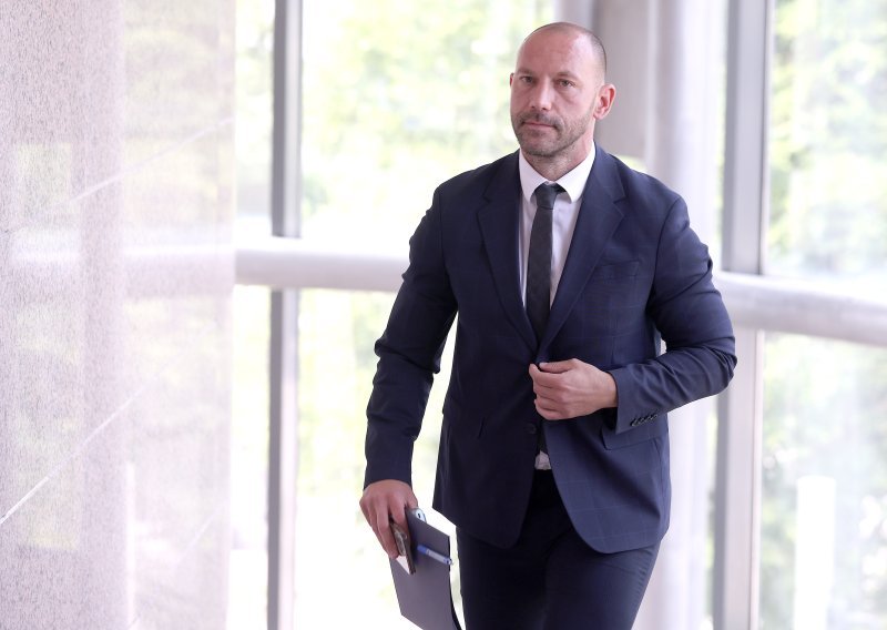 Habijan komentirao curenje informacija iz DORH-a pa opleo po Milanoviću