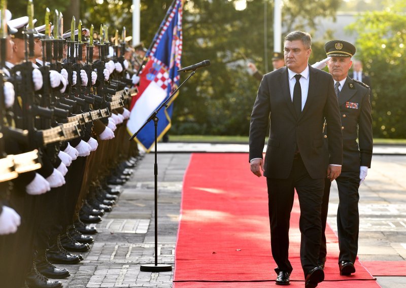 Milanović pisao Plenkoviću: Traži hitno sazivanje Vijeća za obranu