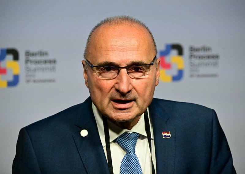 Grlić Radman: Sami smo prijavili nepravilnosti, radi se o krivotvorenim putnim nalazima