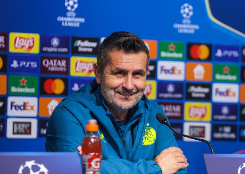 Nenad Bjelica novinaru: Zašto me to pitate?