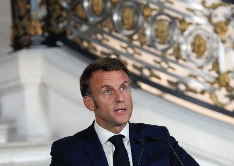 Macron: 'Francuska će biti domaćin humanitarne konferencije za Libanon'