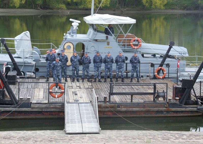 Ophodnja HRM zaplovila Dunavom tek 20 godina nakon rata