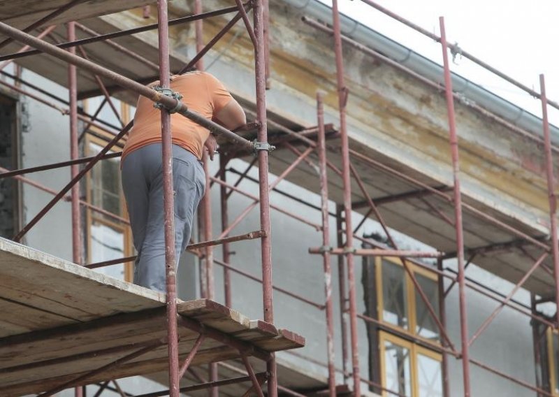 U Zagrebu kreće obnova 23.500 stanova