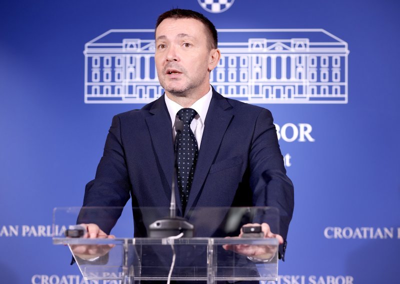 Bauk: Vladajući očito više vole da ih istražuju domaća tijela