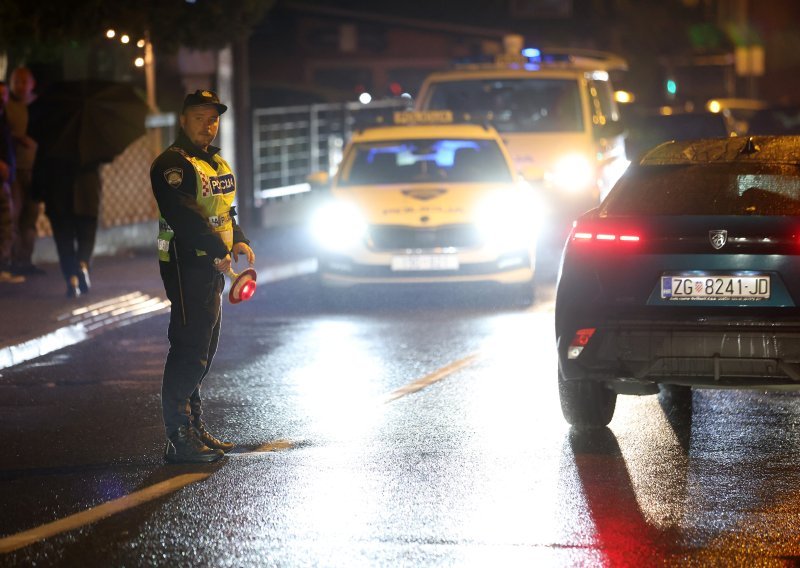 Vozilo naletjelo na pješaka na zebri u Zagrebu