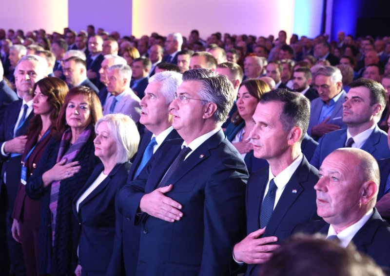 Gaf gosta iz Crne Gore na skupu HDZ-a: Htio zahvaliti Plenkoviću, a zahvalio njegovom ljutom protivniku
