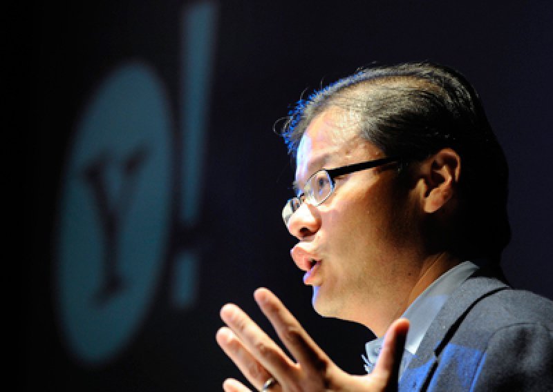 Jerry Yang napušta Yahoo