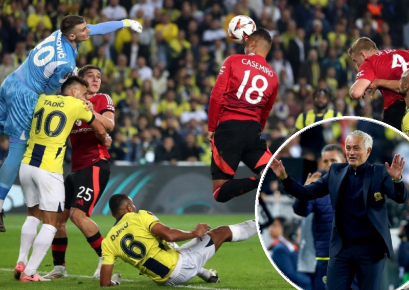 Remi Fenera i ManUniteda, Jose Mourinho zaradio crveni karton