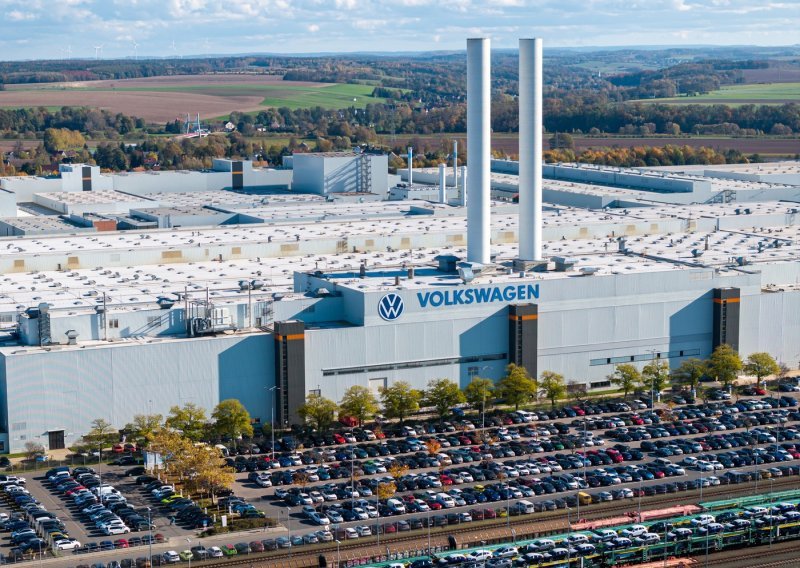 Volkswagen lani imao rekordan promet, ali zatvara tvornice. Zašto?