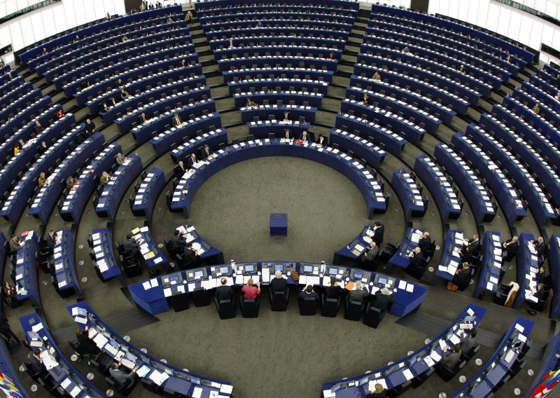 Europski parlament potvrdio 'europsku Vladu'