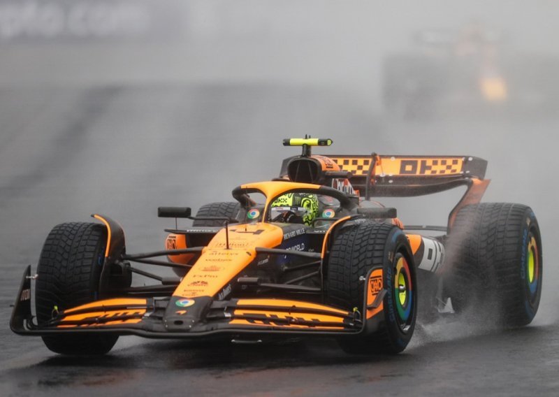 Norris nakon kaosa u kišnim kvalifikacijama starta prvi, Verstappen tek 17.