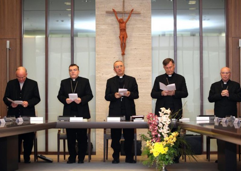 Biskupi nezadovoljni medijima zbog pisanja o referendumu