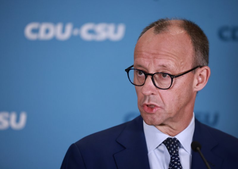 Favorit za njemačkog kancelara: Arogantni milijunaš kojeg je Merkel otpisala