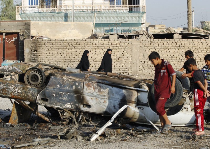 Najmanje 91 mrtav i 161 ranjen u Iraku