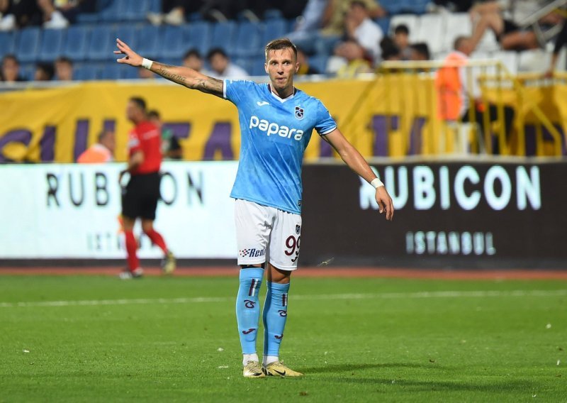 Oršić i Barišić pred izlaznim vratima Trabzonspora, trener ih se želi riješiti