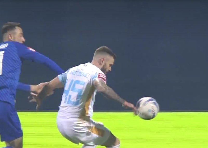 Igrač Rijeke igrao rukom, a Dinamo nije dobio penal; evo što o tome kaže Skomina