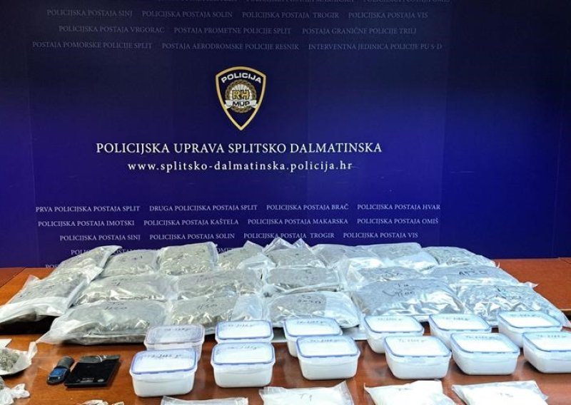 Splitski policajci zaplijenili gotovo 50 kilograma droge, objavili i video