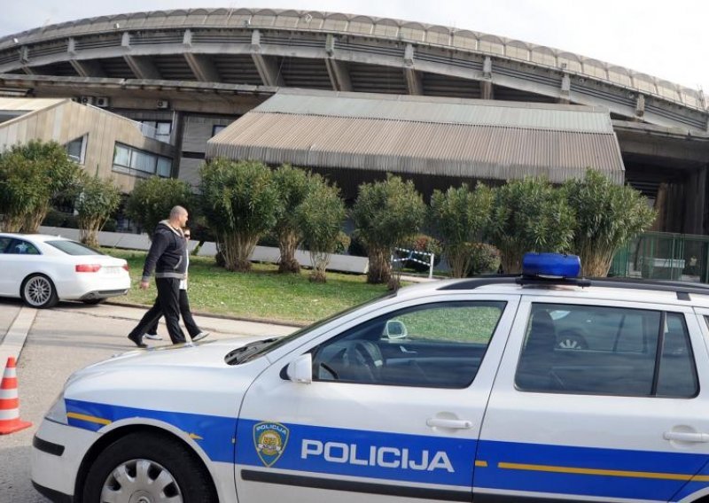 Interventna policija već četiri dana nadgleda Poljud