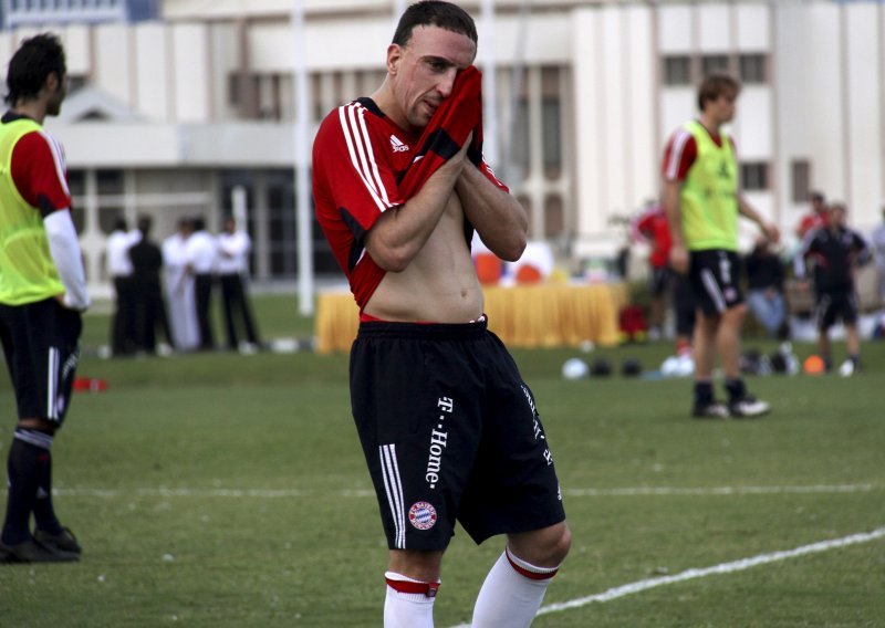 Francuska policija istražuje Riberyjev transfer
