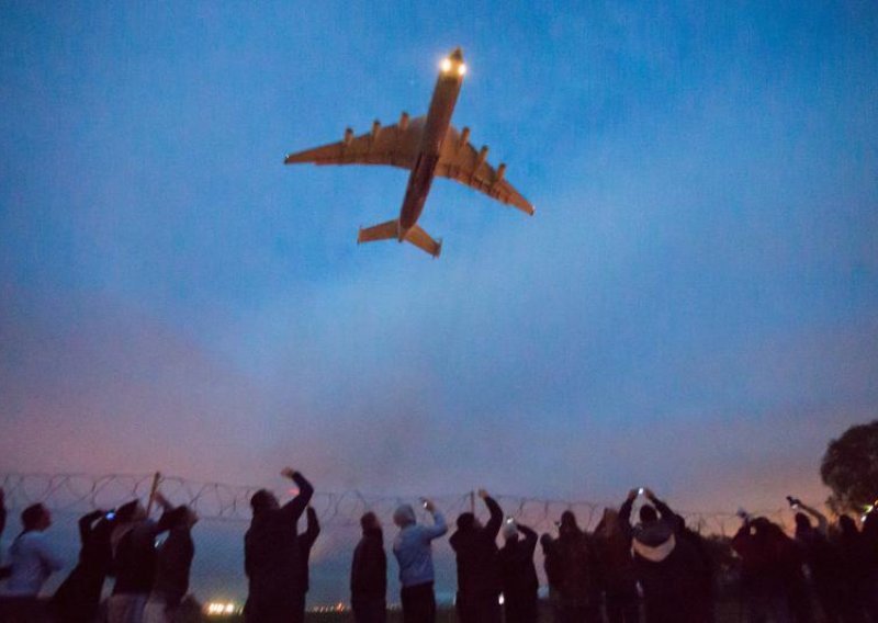 Antonov 225 poletio prema Filipinima