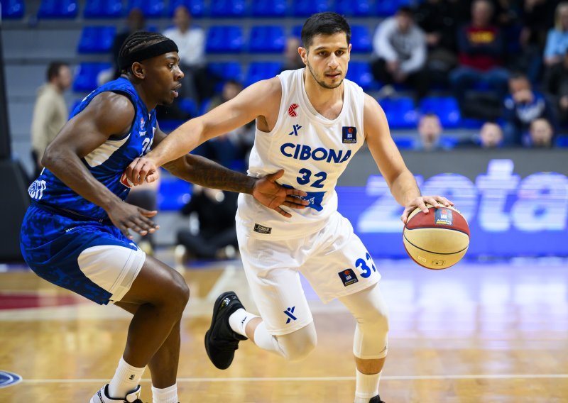 Cibona je u Podgorici uspjela 'osigurati' tek častan poraz