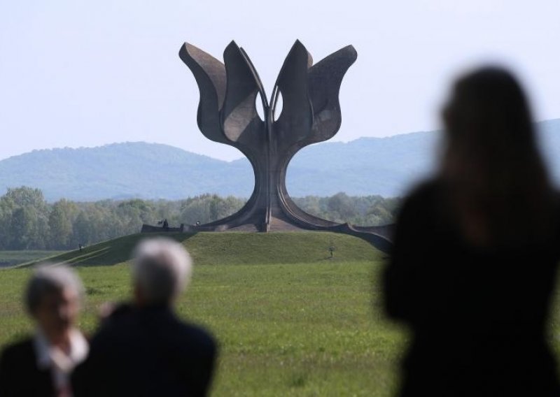 I Srbi se premišljaju hoće li na komemoraciju u Jasenovac