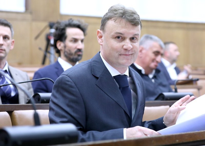 Zagrebački holding oglasio se nakon ostavke direktora Plinare