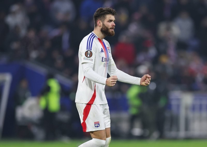 Suigrači se pobrinuli da Ćaleta-Car ima razloga za sreću; Šutalo s Ajaxom ponižen u Amsterdamu