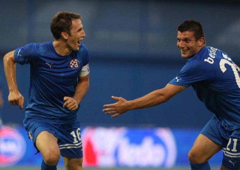 Maksimir se pozdravlja s Dinamovim kapetanom