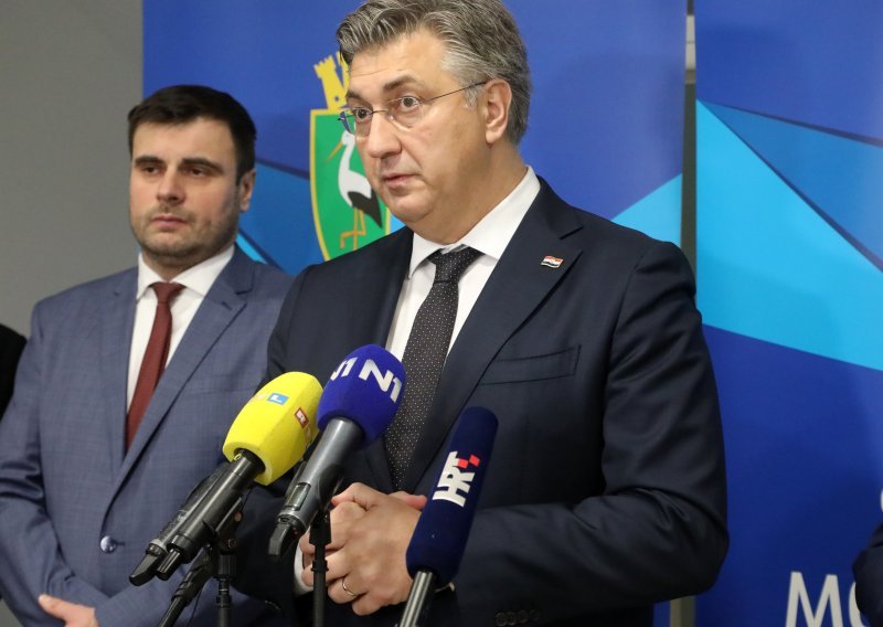 Plenković: 'Pitao sam ljude za jedan Milanovićev uspjeh, nastao je tajac'