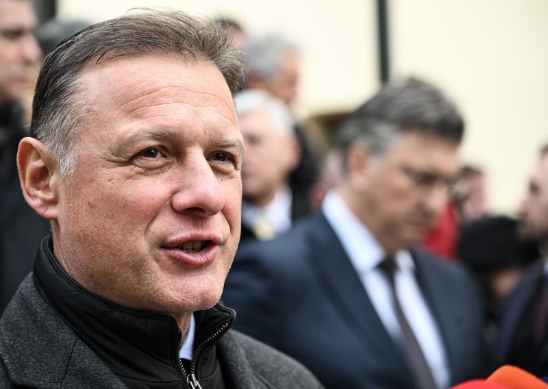 Jandroković: Božić je vrijeme ljubavi i podrške onima kojima je najteže